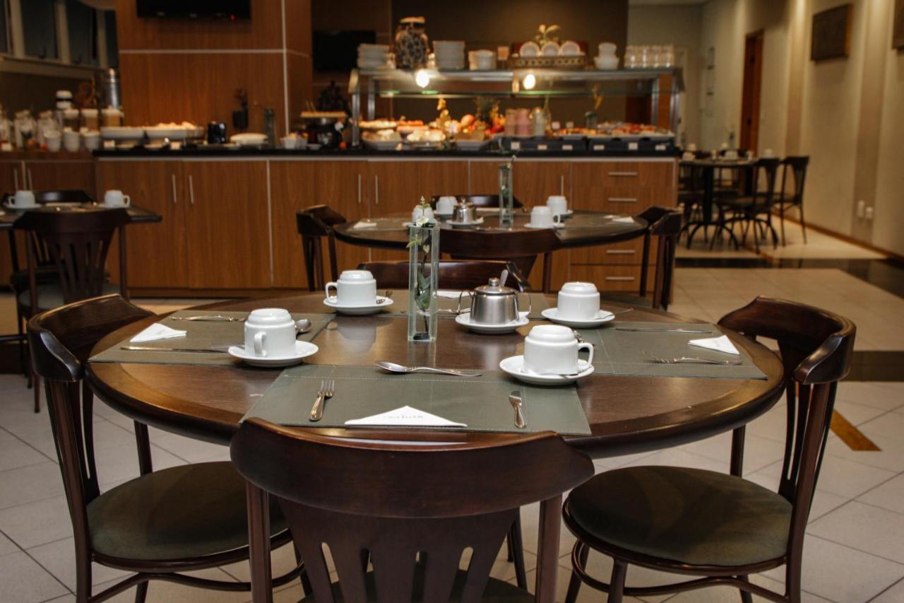 Hotel Bristol Centro Civico Kurytyba Zewnętrze zdjęcie